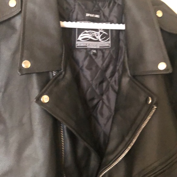 Event Leather Jacket. - Picture 6 of 13